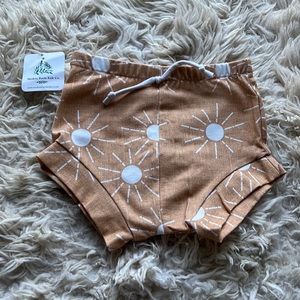 Sun shorties-NWT